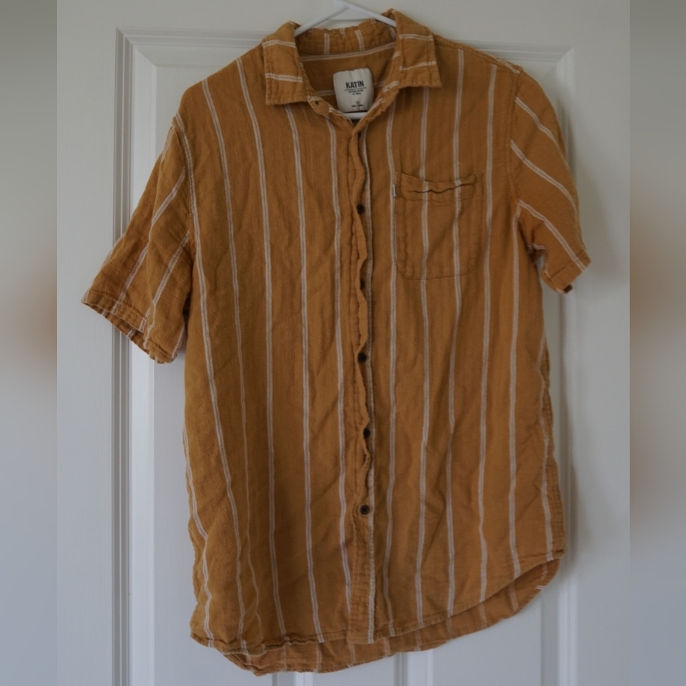 Katin button up